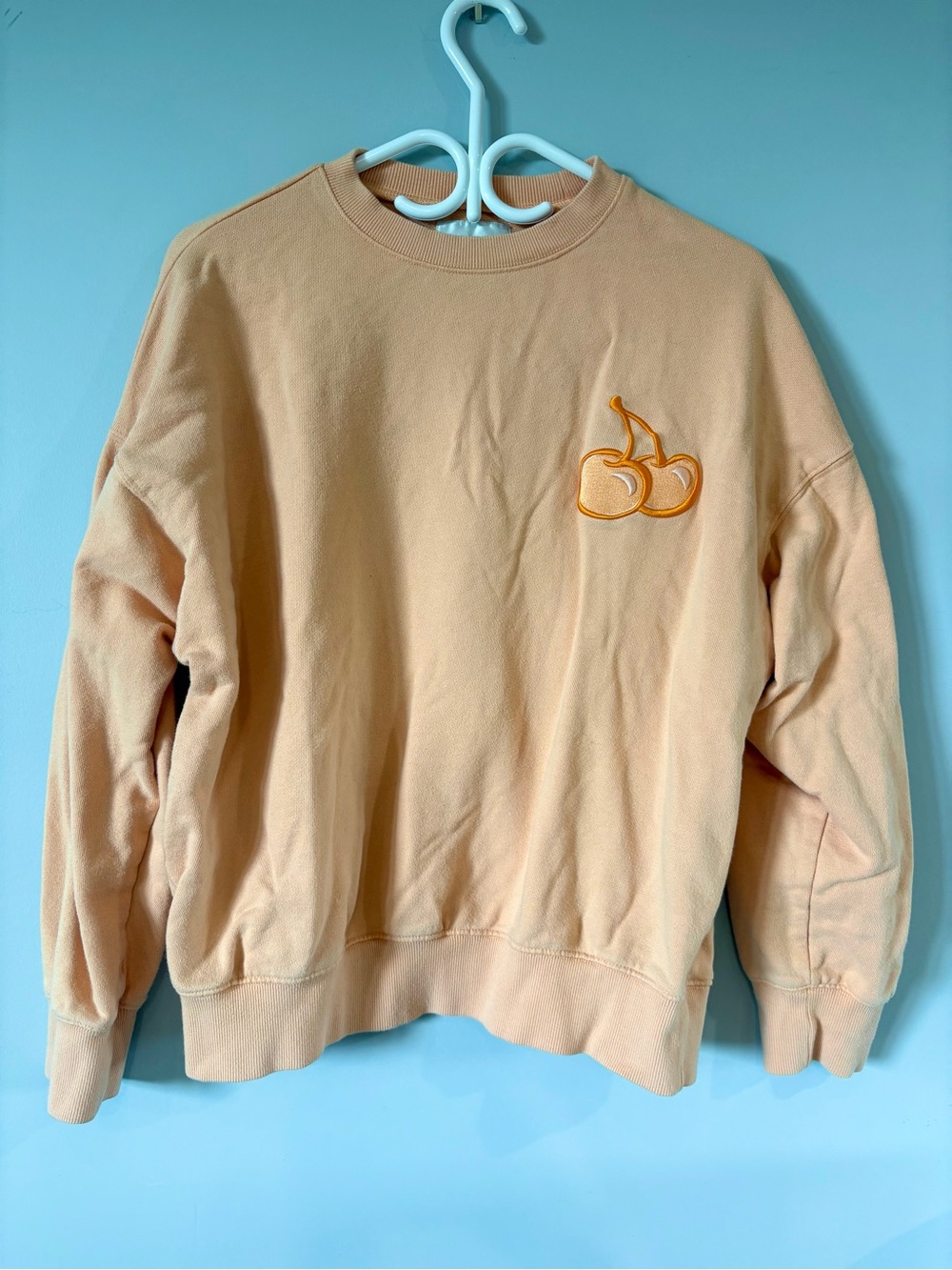 Peach Crewneck Sweatshirt with Cherry Embroidery